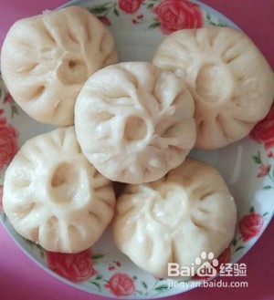 手工发面包子的做法