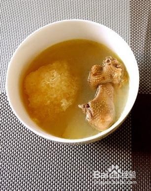 花胶螺片海底椰美肌汤