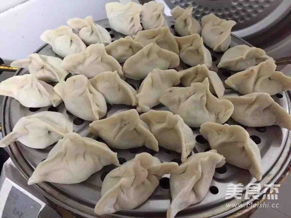 韭菜肉水饺的做法