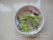 辣酱汤鲜鱼火锅的做法，你知道多少