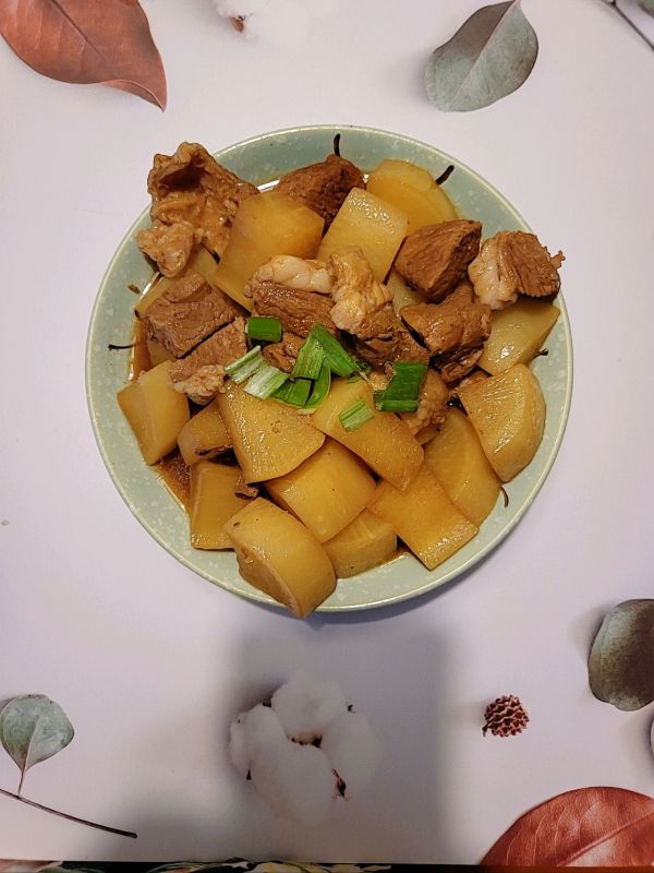 羊腿肉炖白萝卜