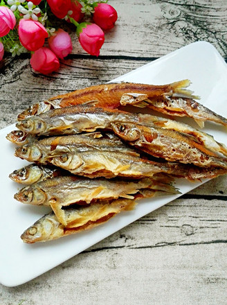 酥炸蒜香白条鱼