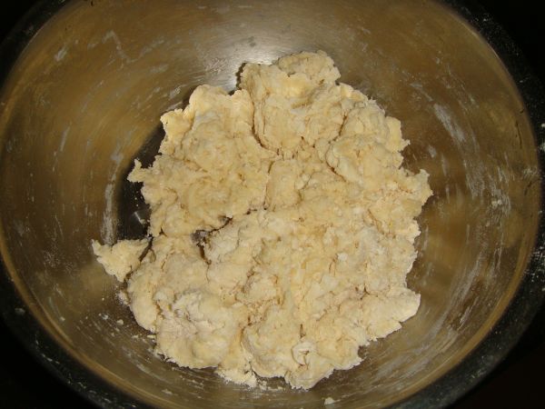 葡萄干花形面包