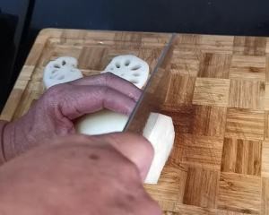 养生食补家传藕夹的做法