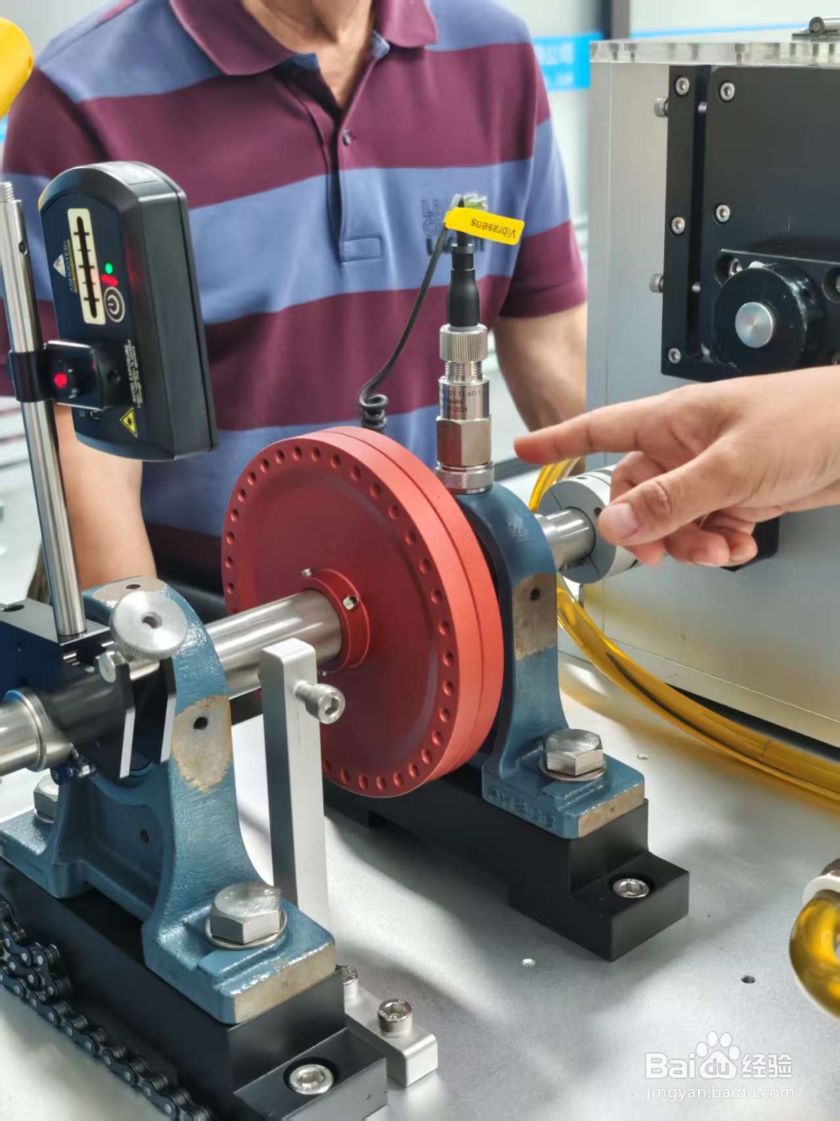 激光对中仪S端和M端安装方式