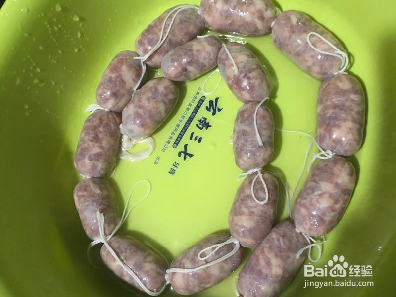 林记酒楼狮子头烤肠的做法