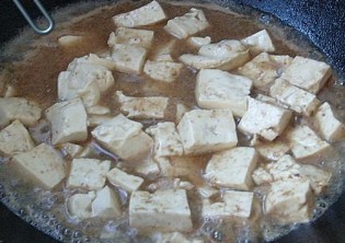小葱咕嘟豆腐怎么做