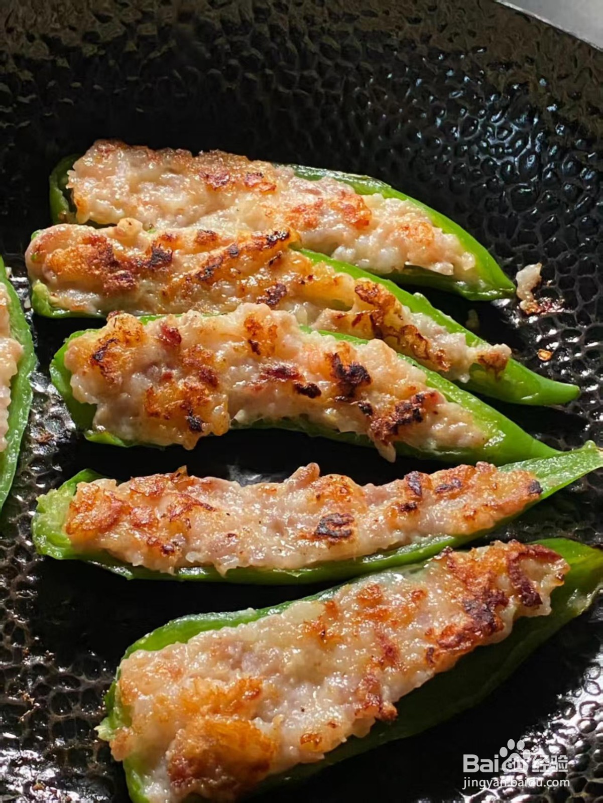 《舌尖上的记忆:妈妈教的酿辣椒老味道》