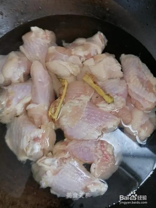 海带根炖鸡翅根