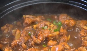 葱油焖鸡的简单做法