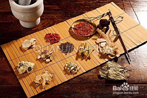 如何解决黑眼圈