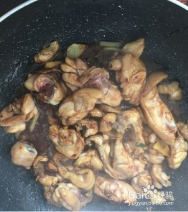 家常葱炒鸡肉