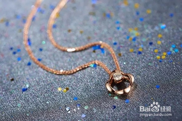 不同的情况选择不同的首饰搭配