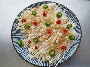 蒜蓉金针菇的做法