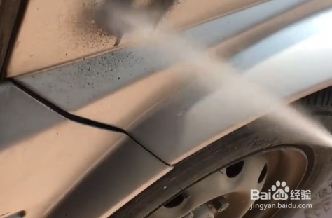 如何去掉自喷漆不伤原漆