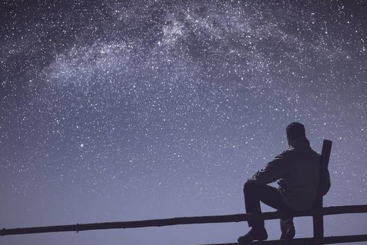 也曾迷茫也曾彷徨是什么歌的歌词