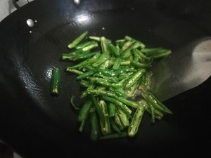 健康养生佳品青椒肉丝的做法