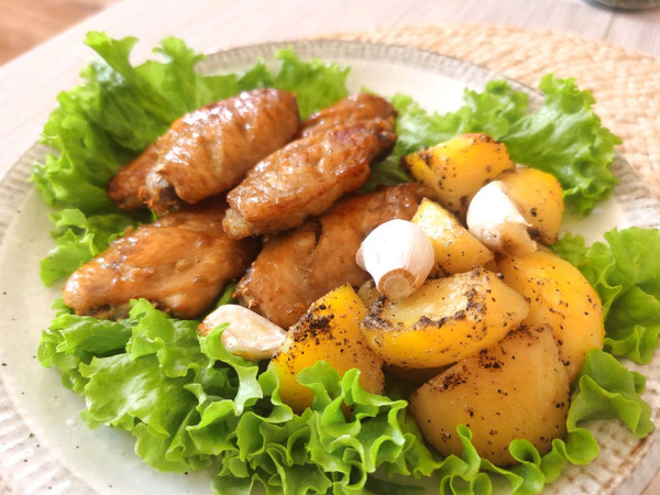 蒜香柠檬烤鸡翅