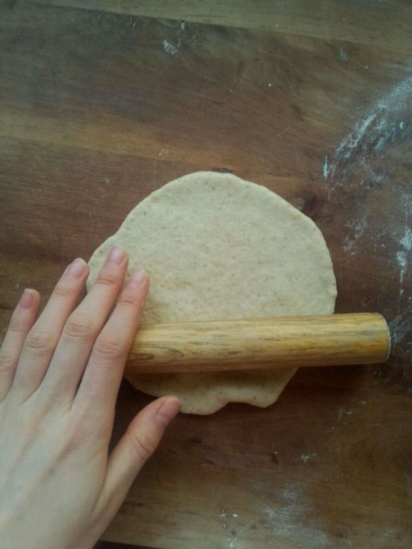 牛油果维也纳热狗