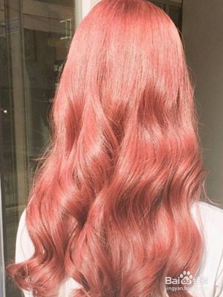 推荐发型：今年流行的六款发色，你来挑一款