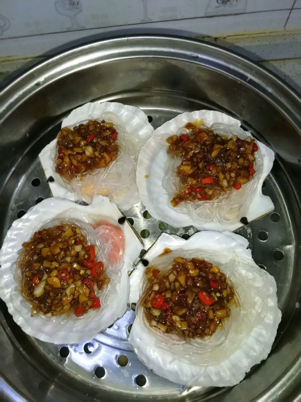 蒜蓉粉丝蒸扇贝