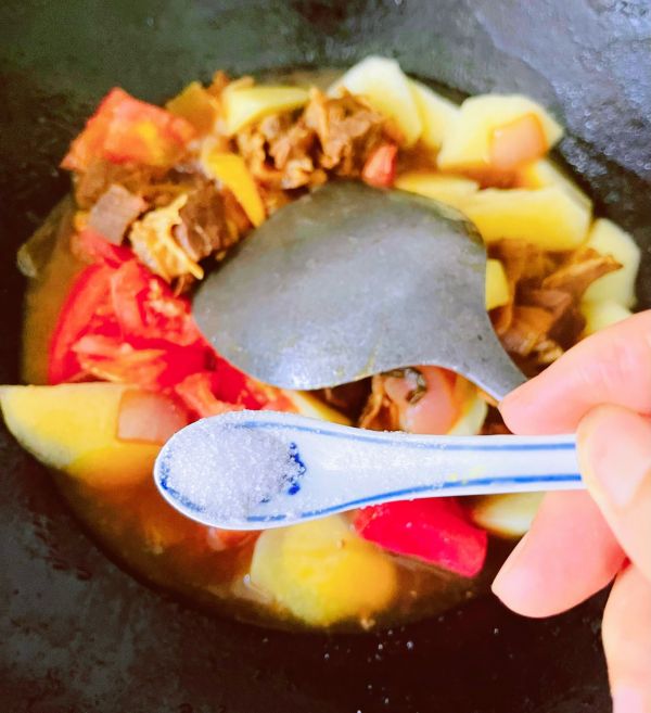 土豆番茄炖牛腩