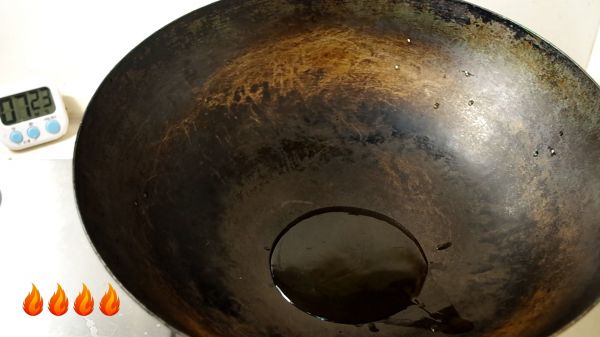 家常青椒回锅肉