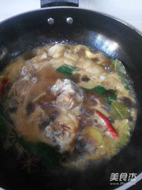 红烧猪蹄的做法