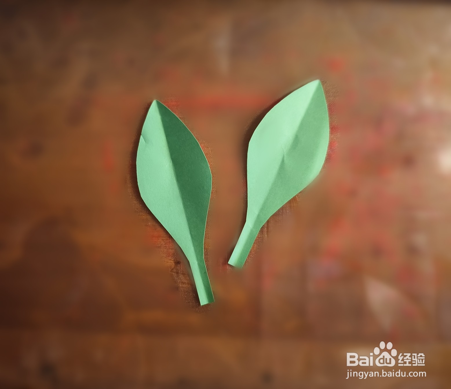 母亲节到了,我教大家用纸做一朵康乃馨