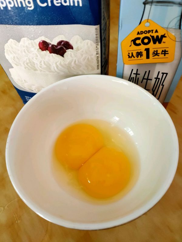 蔓越莓奶油布丁