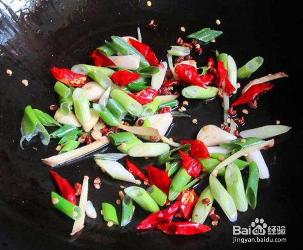 香辣可口的豆瓣鸡,就着可吃三碗饭