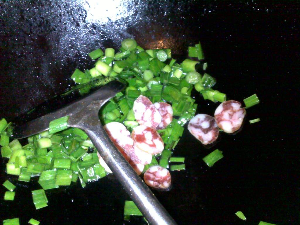 绿色食品,营养美味的蒜苗炒豆腐皮