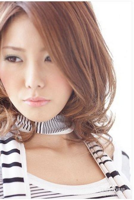 轻熟女最爱浪漫夏天发型设计与脸型搭配