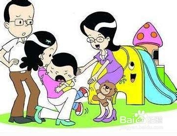 刚开始上幼儿园的小孩子不适应集体生活，怎么办