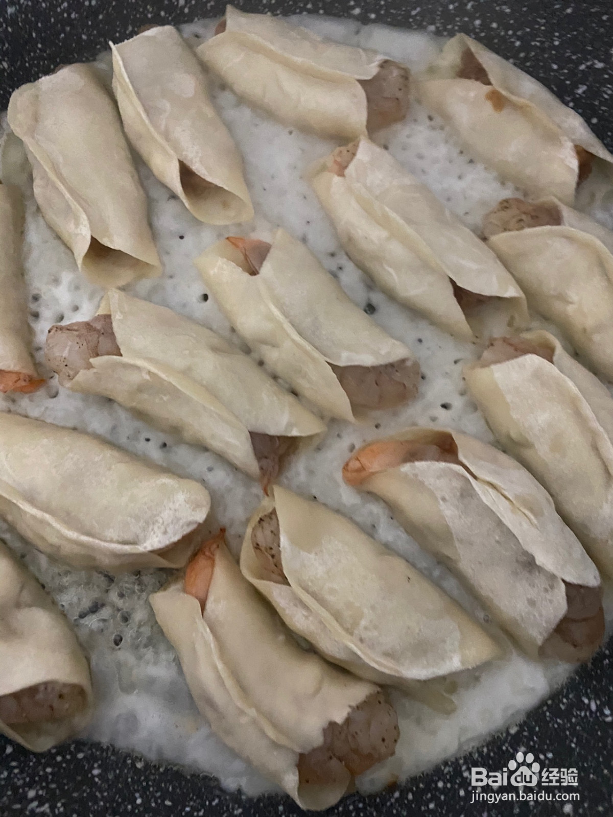 玉米鲜虾锅贴的做法