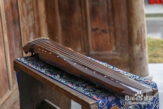 弹古筝对女孩来说有什么好处