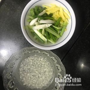 怎么做春笋苦瓜拌鸡