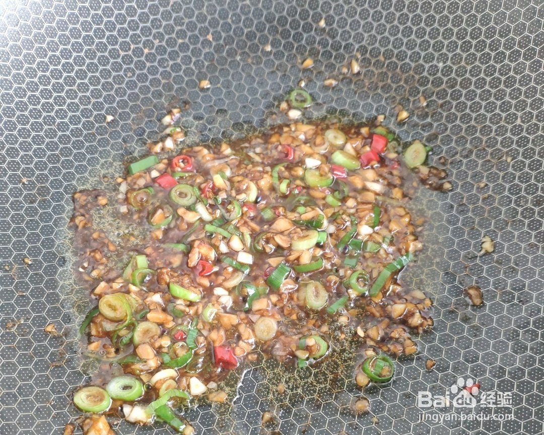 如何制作蒜蓉豆腐蒸虾