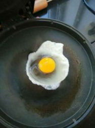 怎样使用电饼铛快速做早餐