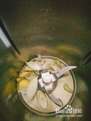 食补养生肉炒芹菜的做法