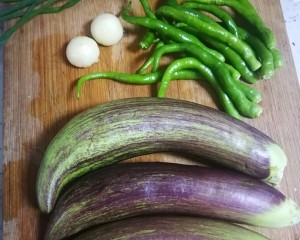 食补佳品青椒酱拌茄子(少油少盐)的做法