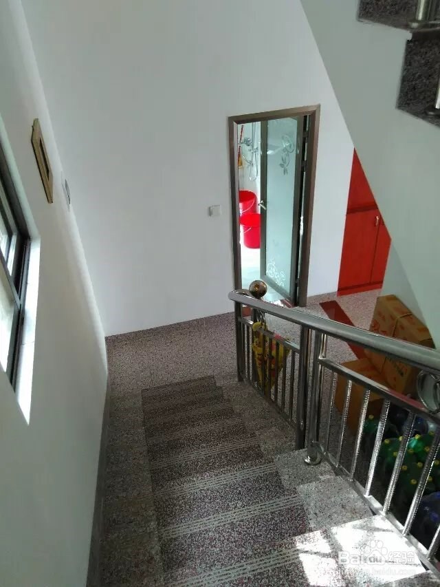 老婆逼我跟父母分家我该怎么办