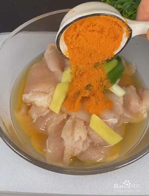 煎鸡胸肉的做法