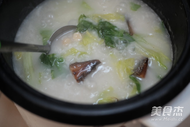 瑶柱金鲳鱼干粥