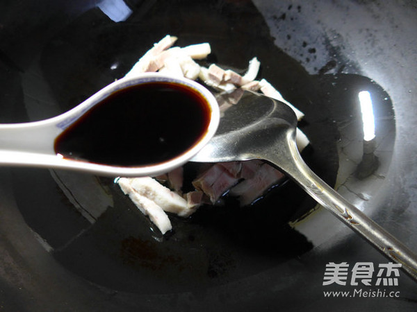 腐竹五花肉炒梅豆
