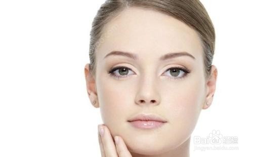 生理盐水对闭口有效吗