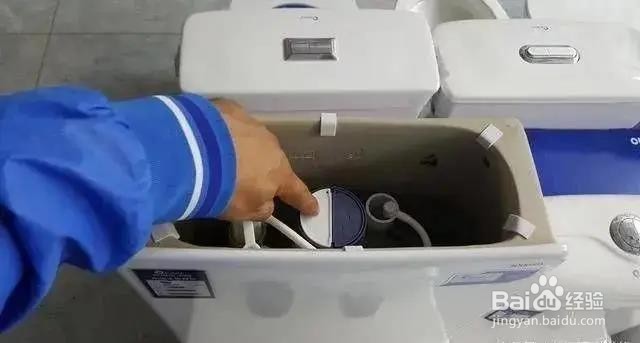 马桶冲力下降怎么办？