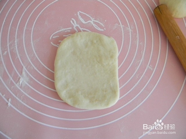 健康烘焙——蛋黄椰蓉卷芯面包