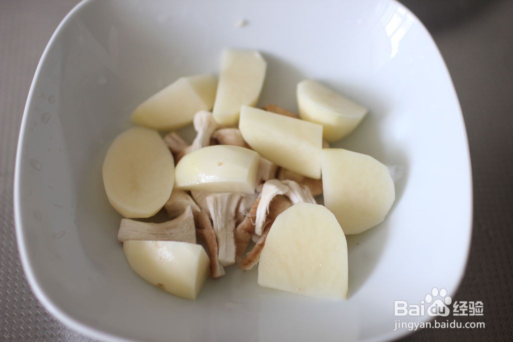 香菇蒸鸡腿怎么做