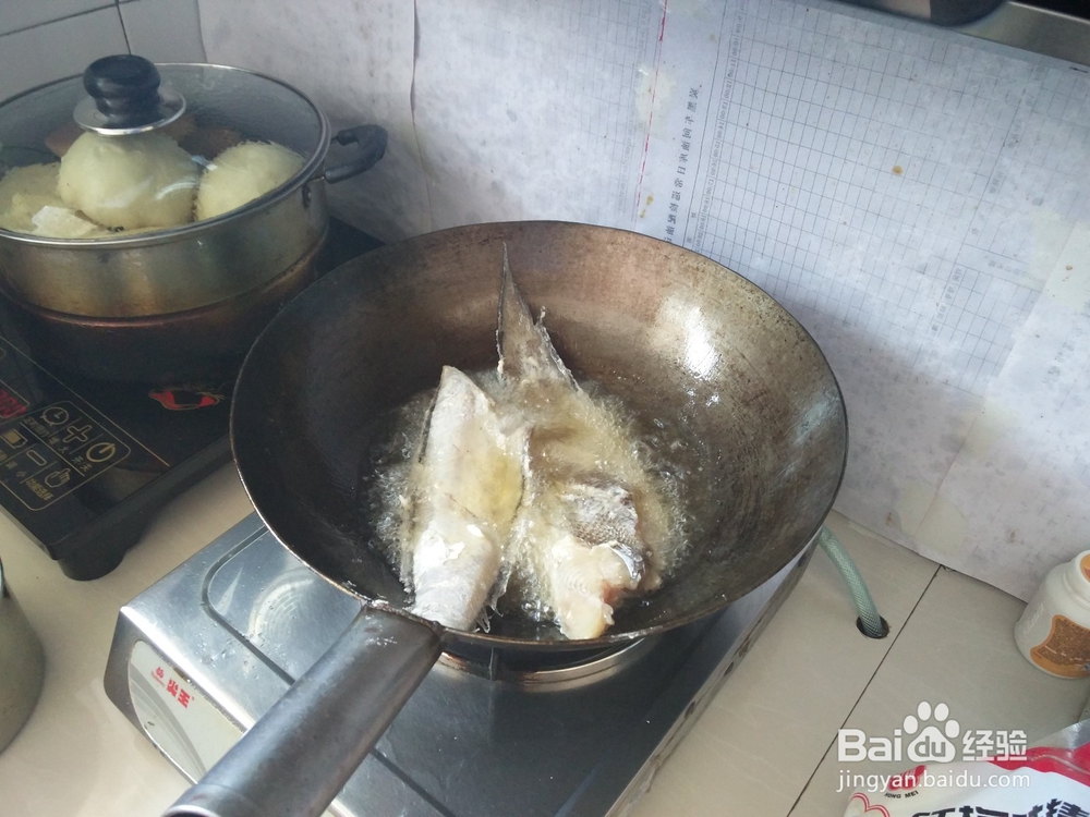 香喷喷的红烧比目鱼